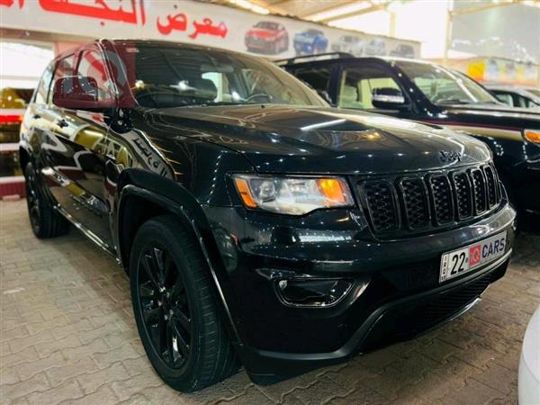 جيب جراند شيروكي 2021 للبيع في العراق - النجف